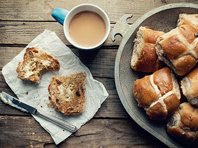 How to make gluten-free Hot Cross Buns for Easter